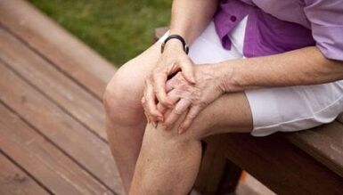 Symptoms of arthrosis of the knee joint